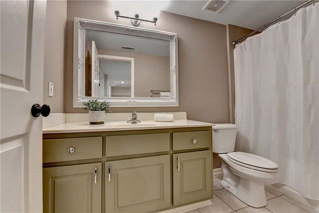 9195 Nesbit Lakes Drive, Alpharetta, GA 30022