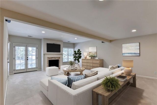 9195 Nesbit Lakes Drive, Alpharetta, GA 30022