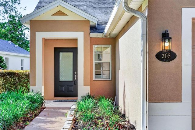 305 RIDGEWAY BOULEVARD, Deland, FL 32724