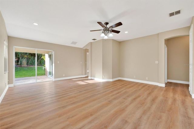 305 RIDGEWAY BOULEVARD, Deland, FL 32724