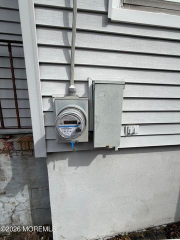 181 Hilltop Boulevard, Keyport, NJ 07735