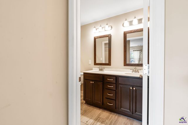 107 Red Tail Circle, Byron, GA 31008
