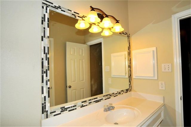 872 Rock Harbor Lane, League City, TX 77573