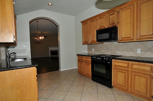 872 Rock Harbor Lane, League City, TX 77573