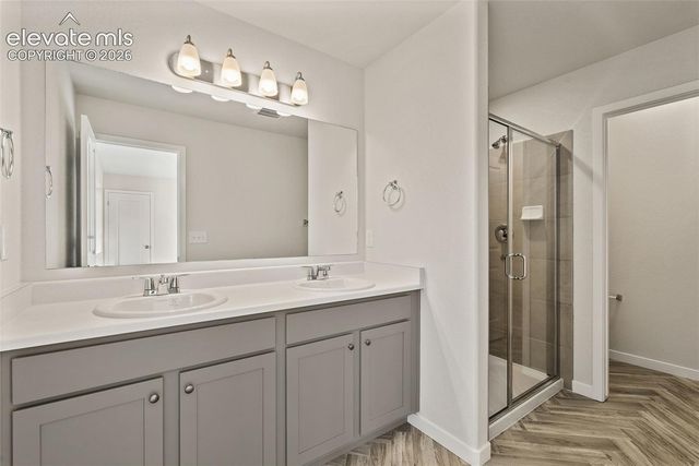 2170 OUTFITTERS Grove, Colorado Springs, CO 80910