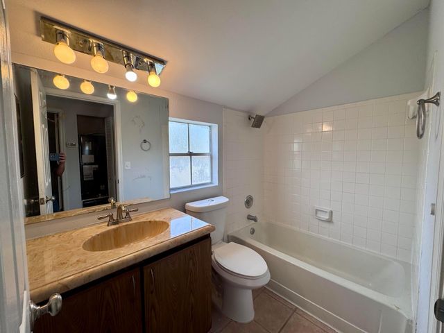 5889 Snowdrop Way, West Palm Beach, FL 33415