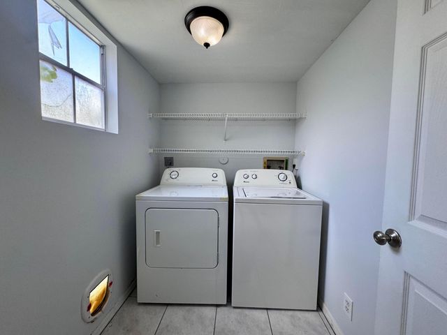 5889 Snowdrop Way, West Palm Beach, FL 33415