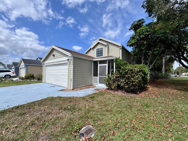 5889 Snowdrop Way, West Palm Beach, FL 33415