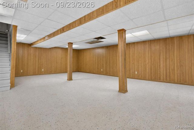 330 Harbour Pointe Drive, Belleville, MI 48111