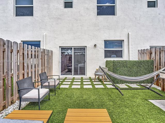 12209 NW 24th Place, Miami, FL 33167
