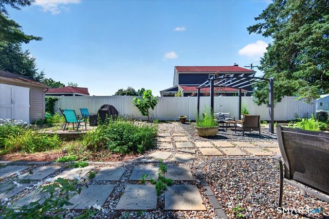2 Stafford Street, Stonington, CT 06355