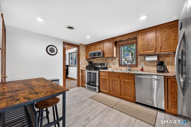 2 Stafford Street, Stonington, CT 06355