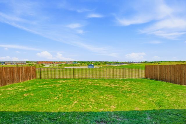 800 Jaguar Ridge, Godley, TX 76044