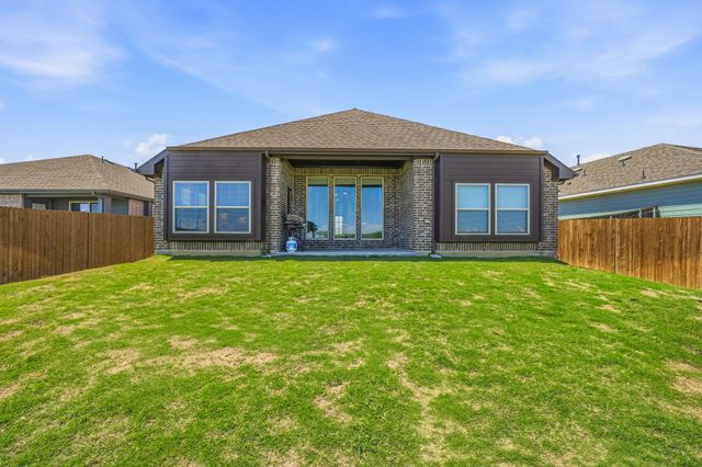 800 Jaguar Ridge, Godley, TX 76044