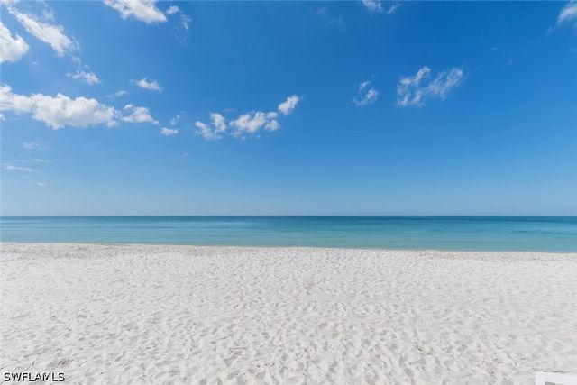 530 108th AVE N, Naples, FL 34108