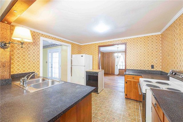 308 Valley Road, Chickasaw, AL 36611