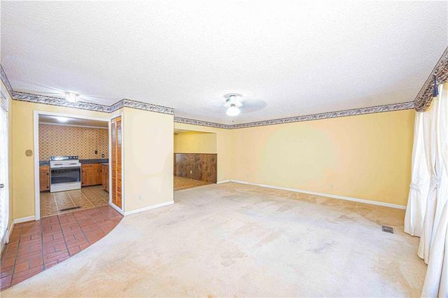 308 Valley Road, Chickasaw, AL 36611