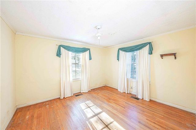 308 Valley Road, Chickasaw, AL 36611