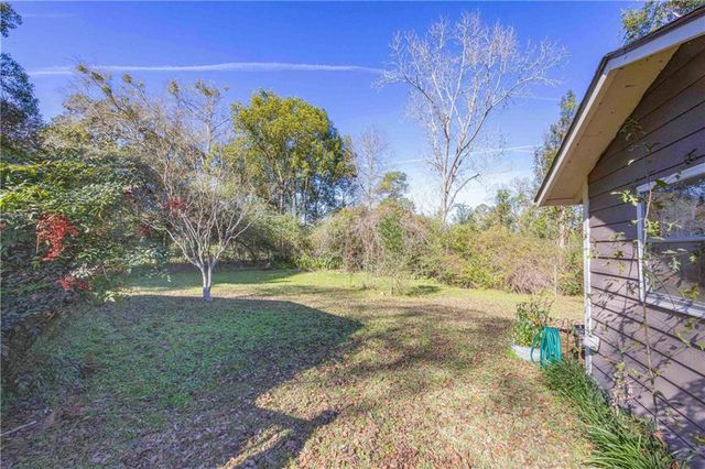 308 Valley Road, Chickasaw, AL 36611