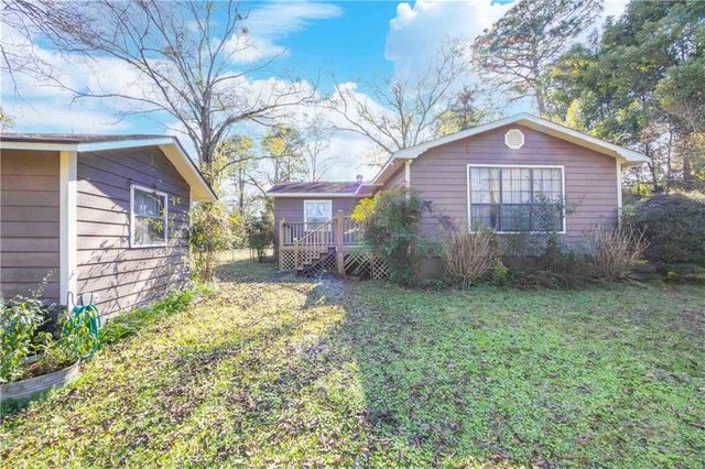 308 Valley Road, Chickasaw, AL 36611