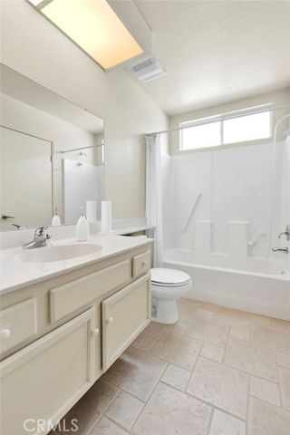 12384 Highgate, Victorville, CA 92395