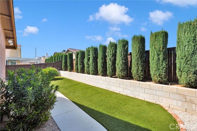 12384 Highgate, Victorville, CA 92395