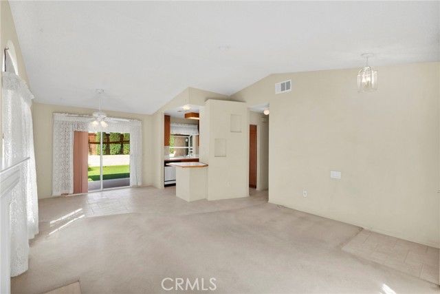 12384 Highgate, Victorville, CA 92395