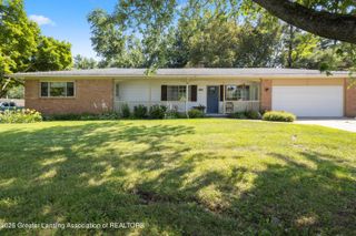 4910 E Saint Joe Highway, Grand Ledge, MI 48837