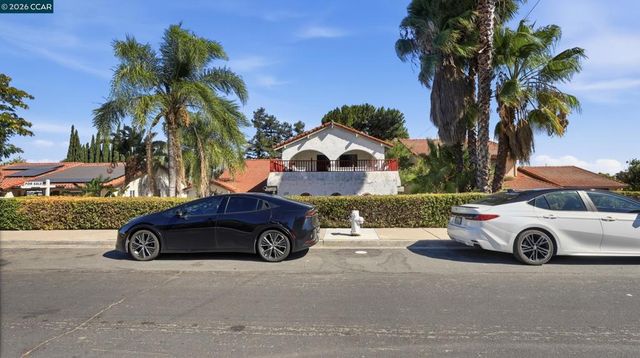 619 Shaddick Dr, Antioch, CA 94509