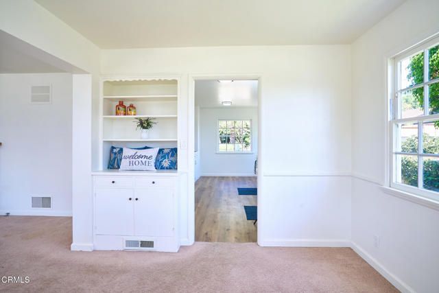 567 Mesa Drive, Camarillo, CA 93010