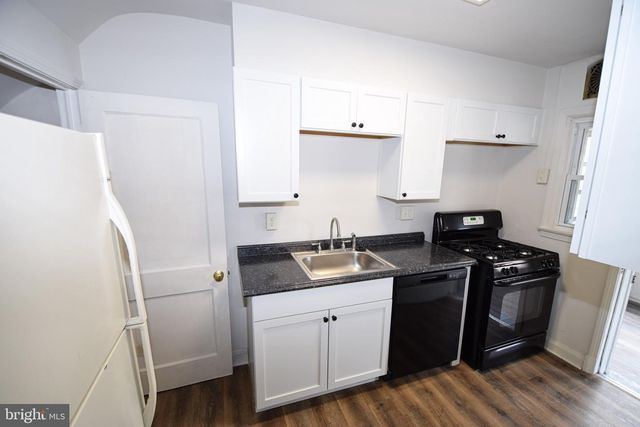 1922 ARMCO WAY, Dundalk, MD 21222