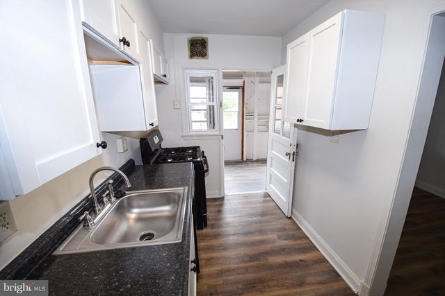 1922 ARMCO WAY, Dundalk, MD 21222