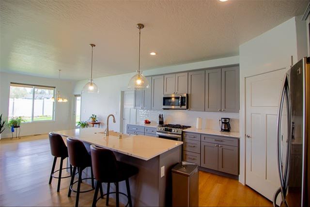 1262 N Park Ave, Deer Park, WA 99006