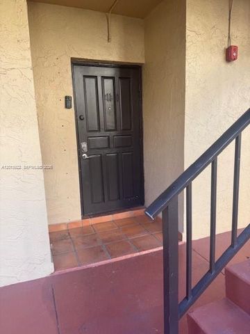 10851 SW 2nd St K110, Sweetwater, FL 33174