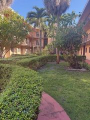 10851 SW 2nd St K110, Sweetwater, FL 33174