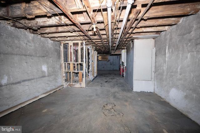 5729 HADFIELD ST, Philadelphia, PA 19143