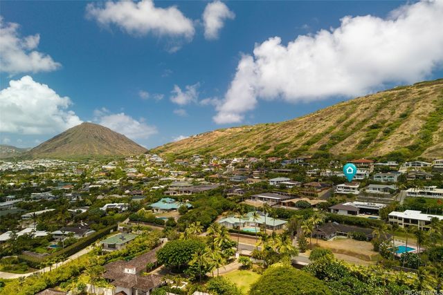 251 Poipu Drive, Honolulu, HI 96825