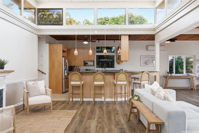 251 Poipu Drive, Honolulu, HI 96825