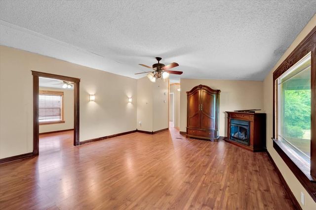 45921 Ranch Road, Shawnee, OK 74804