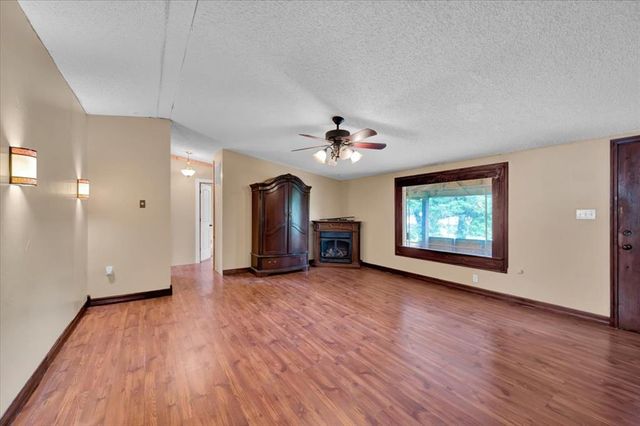 45921 Ranch Road, Shawnee, OK 74804