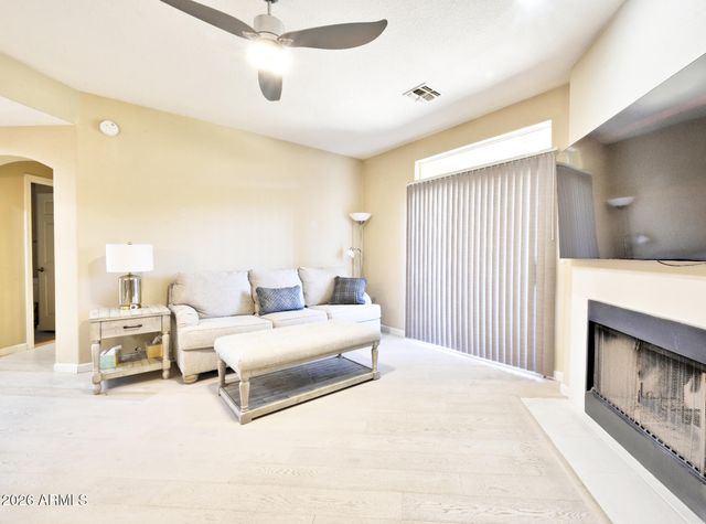 10410 N CAVE CREEK Road 2043, Phoenix, AZ 85020