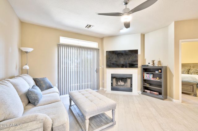 10410 N CAVE CREEK Road 2043, Phoenix, AZ 85020