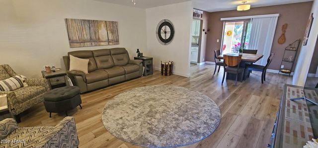 7807 E MEDINA Avenue, Mesa, AZ 85209