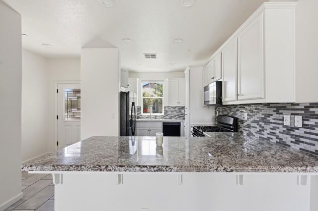 2965 Bannon Lane, Merced, CA 95348