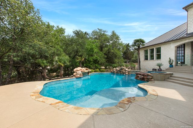 144 Riverwood, Boerne, TX 78006