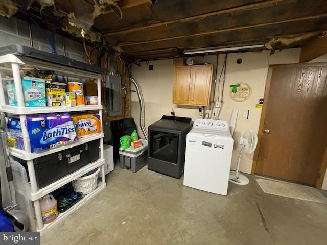 82 KRISTI LANE, Lewistown, PA 17044