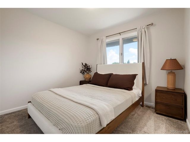 2045 E 128th Dr, Thornton, CO 80241