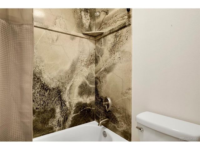 2045 E 128th Dr, Thornton, CO 80241