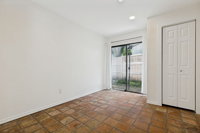 5045 Thunder Road, Dallas, TX 75244