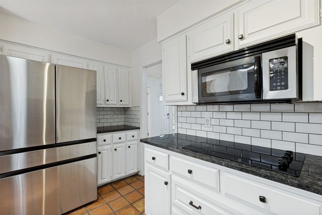 5045 Thunder Road, Dallas, TX 75244